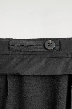 TAILORED STRAIGHT-LEG PANTS