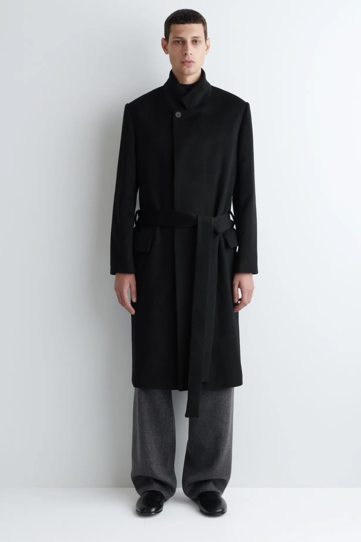 TAILORED WOOL LONG COAT