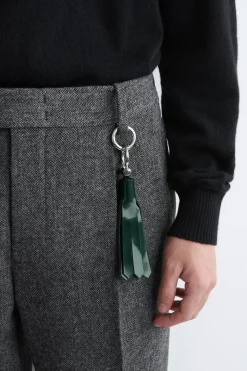 TASSELED LEATHER KEYRING