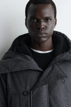 TECHNICAL HOODED DOWN PARKA