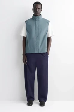 TECHNICAL WATER-RESISTANT NYLON VEST