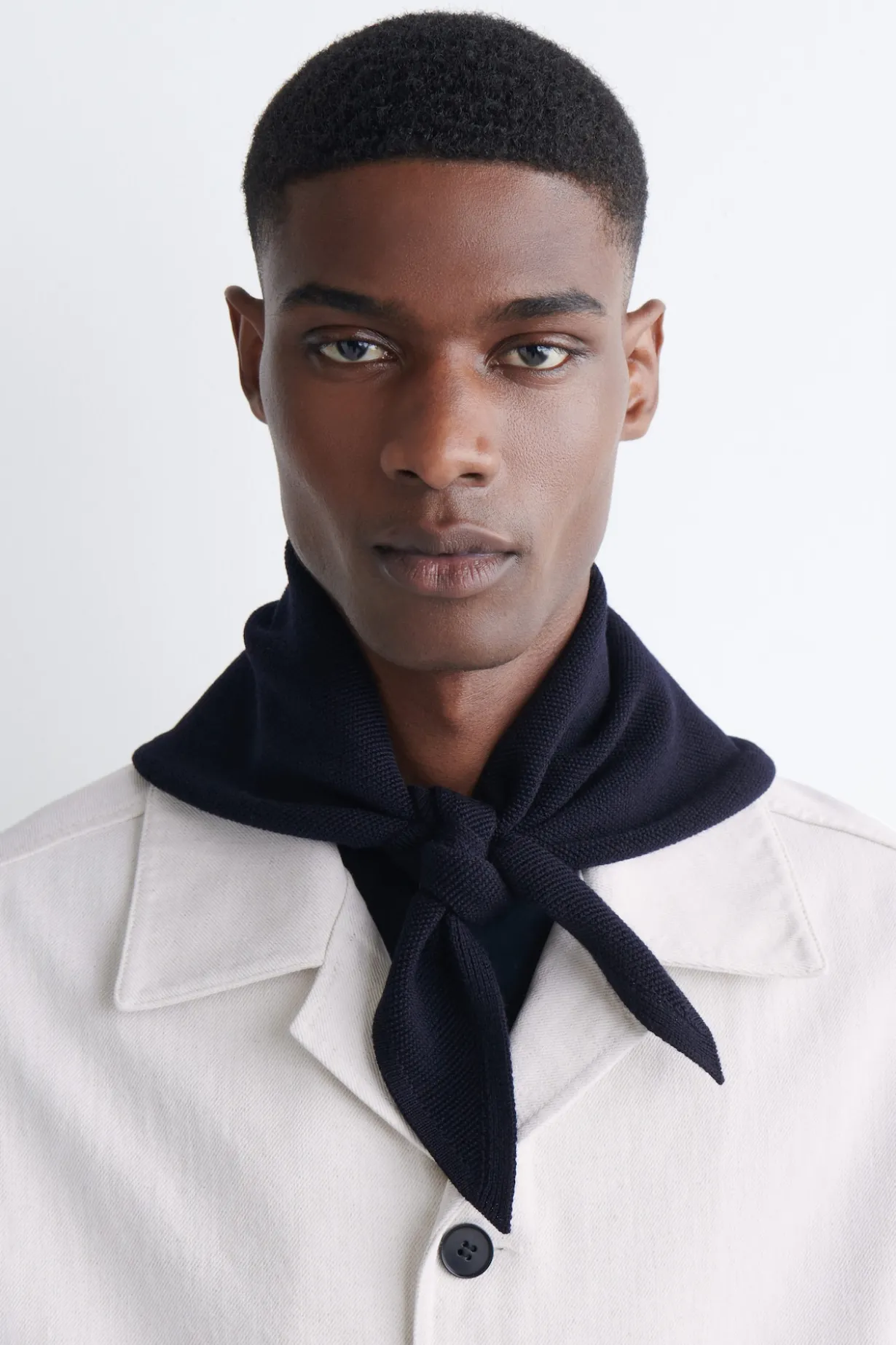 TEXTURED MERINO WOOL SCARF