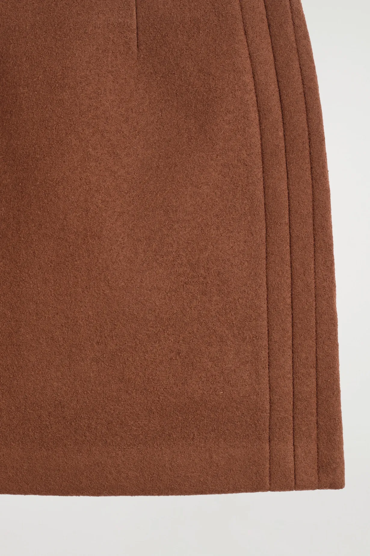 TOPSTITCHED WOOL MINI SKIRT