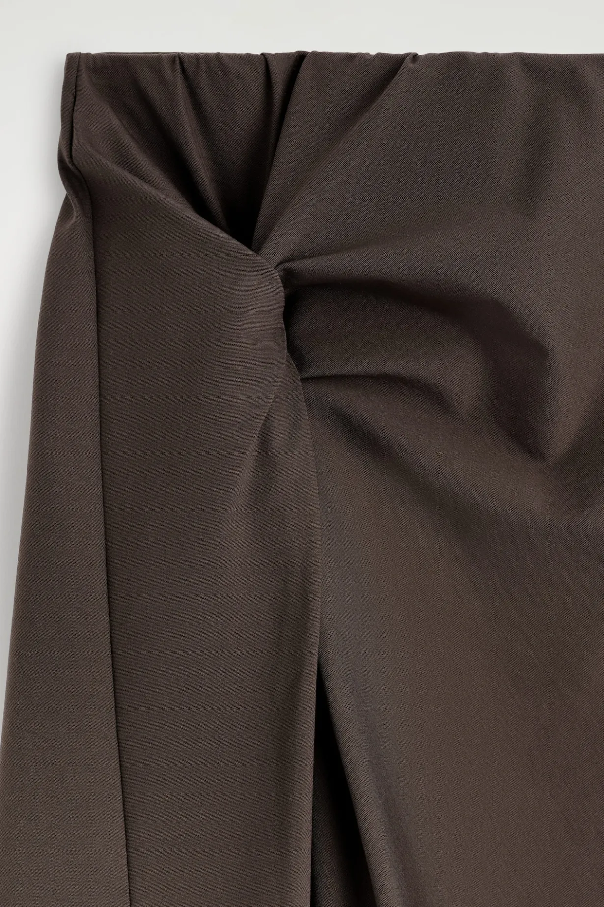TWIST-DETAIL JERSEY MIDI SKIRT