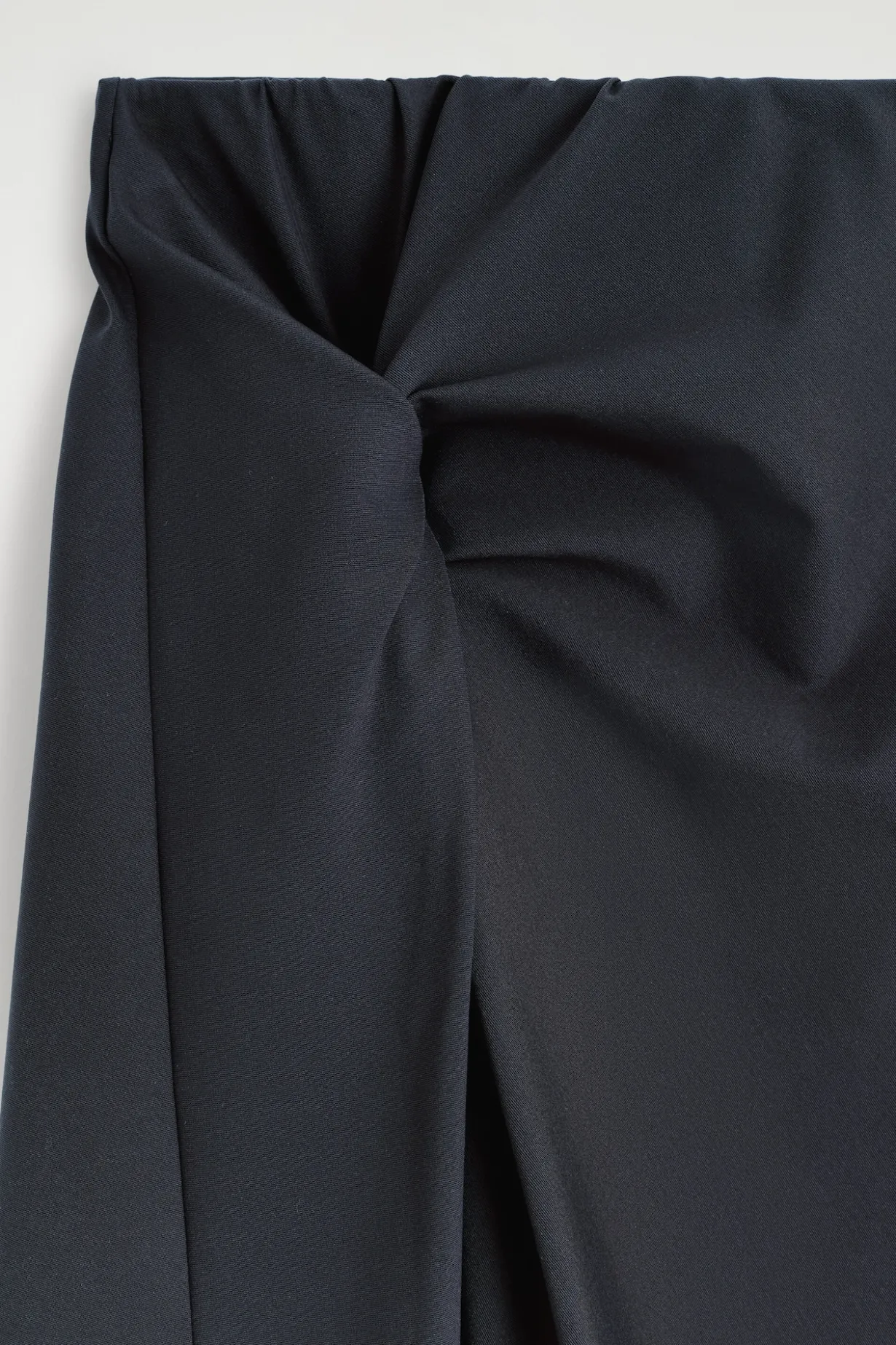TWIST-DETAIL JERSEY MIDI SKIRT