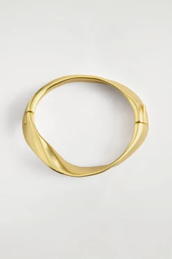 TWISTED RIBBON BRACELET