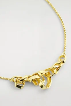 TWISTED RIBBON NECKLACE