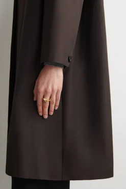 TWISTED RIBBON RING