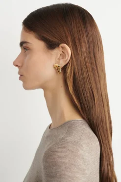 TWISTED RIBBON STUD EARRINGS