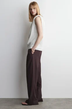 TWISTED-DETAIL LINEN TOP