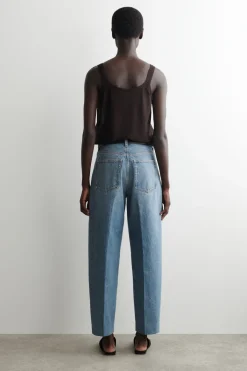 UMBRA TAPERED JEANS