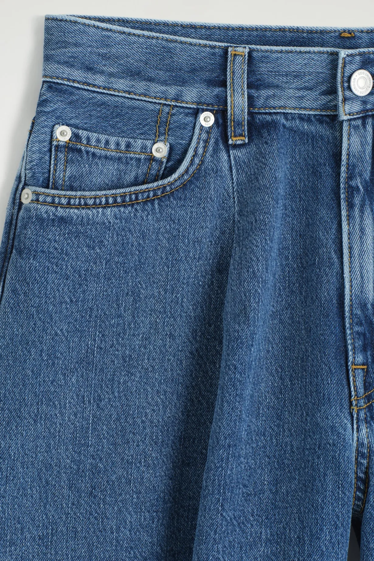 WIDE-LEG DENIM SHORTS