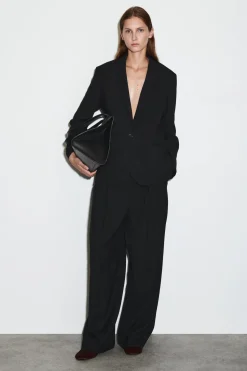 WOOL-BLEND BLAZER